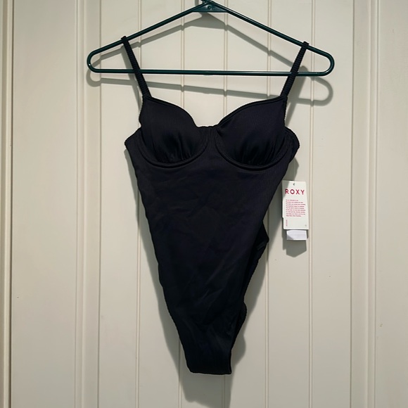 Roxy black ribbed swimsuit - Picture 1 of 7
